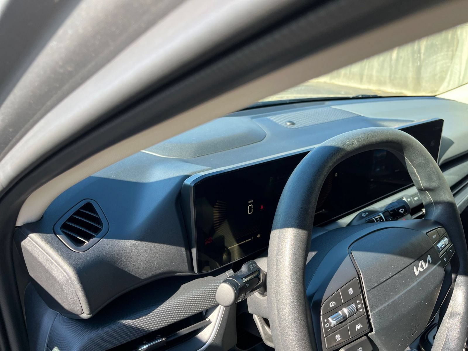 Thumbnail: 2025 Kia K4 - 35