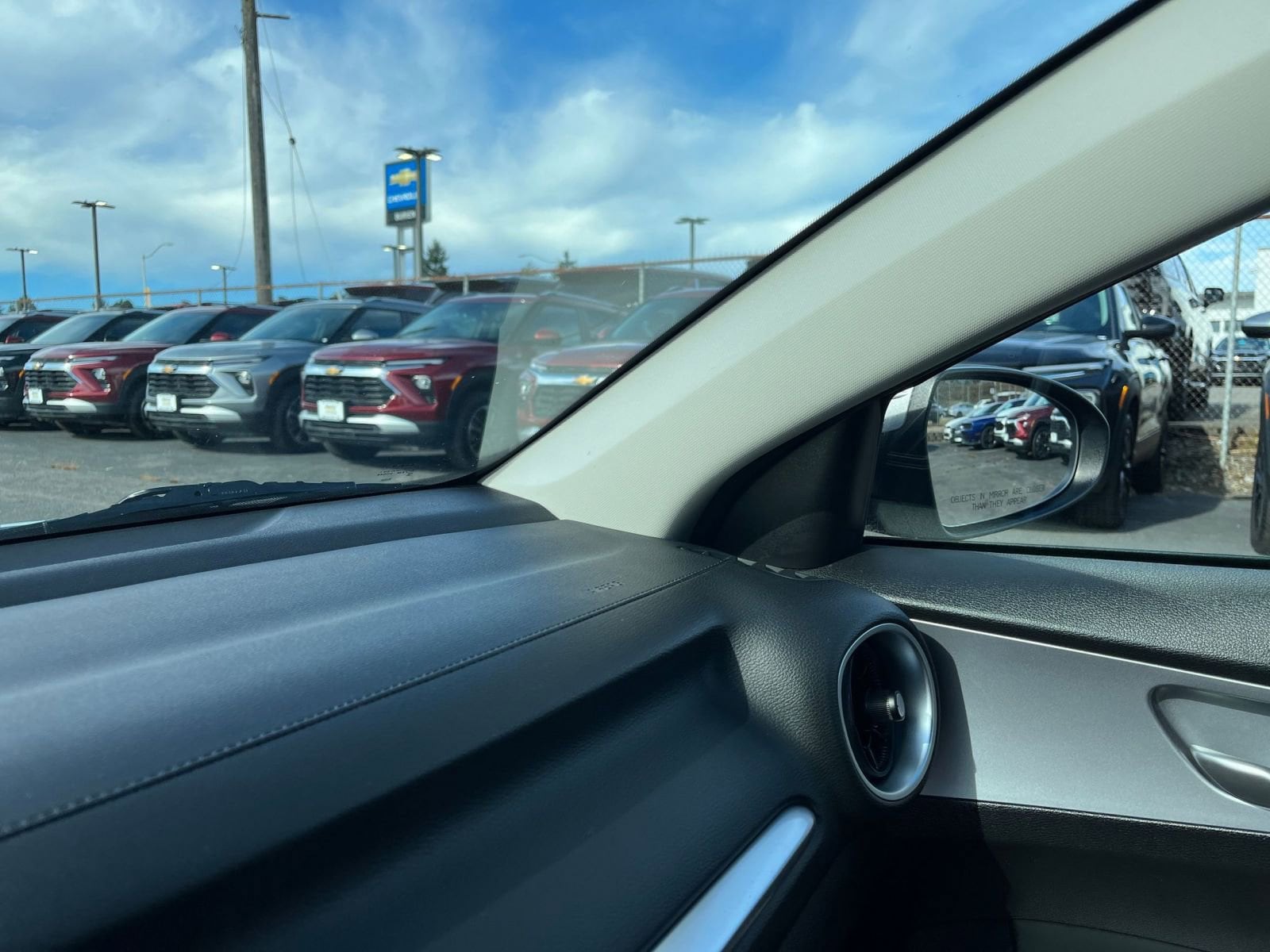 Thumbnail: 2024 Kia Forte - 35