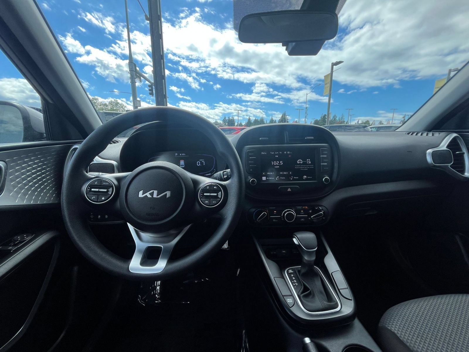 Thumbnail: 2025 Kia Soul - 32