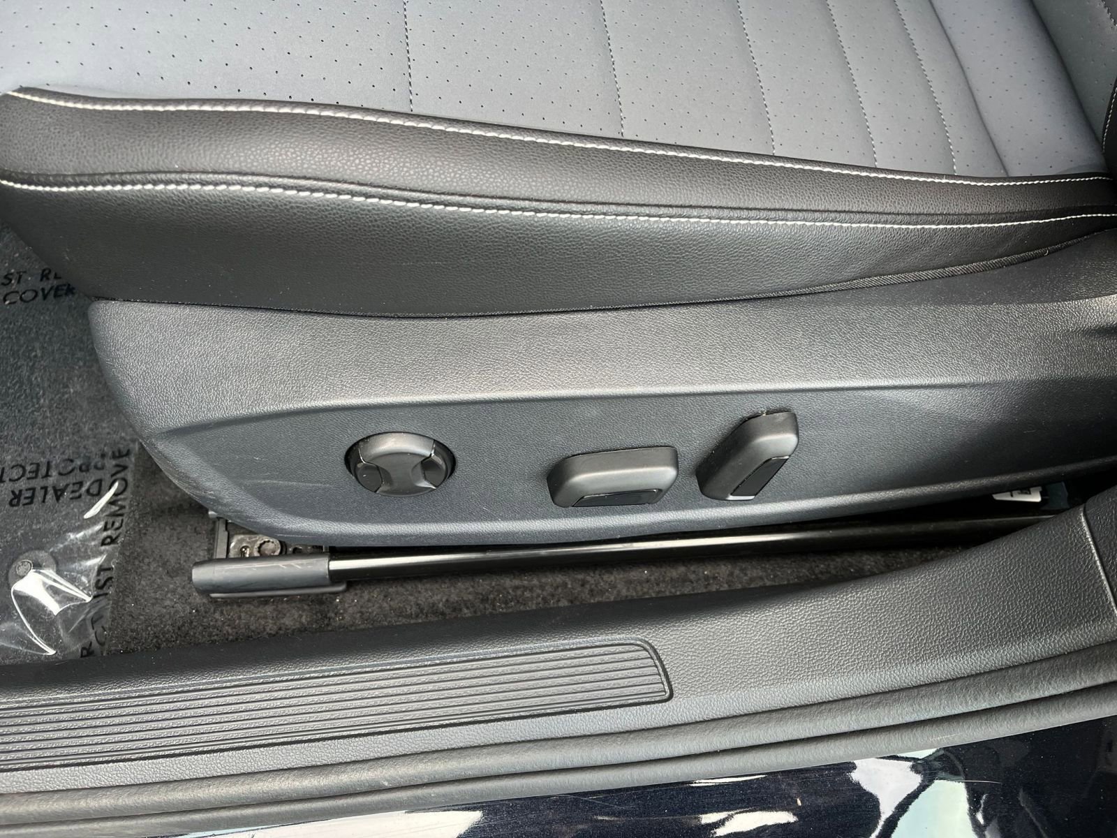 Thumbnail: 2025 Volkswagen Jetta - 22