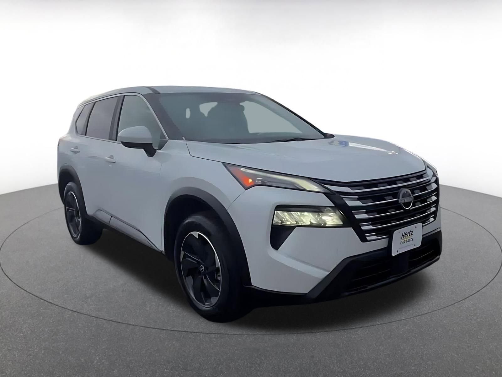 Thumbnail: 2025 Nissan Rogue - 3