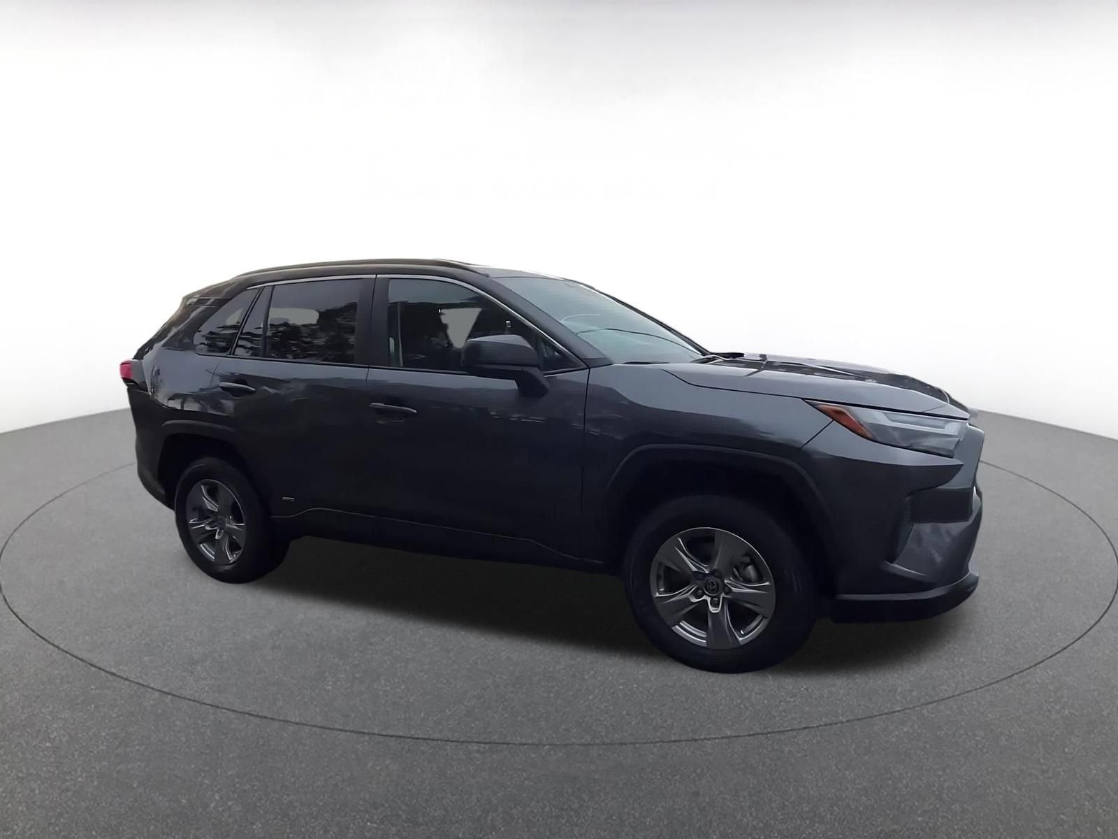 Thumbnail: 2025 Toyota RAV4 - 2