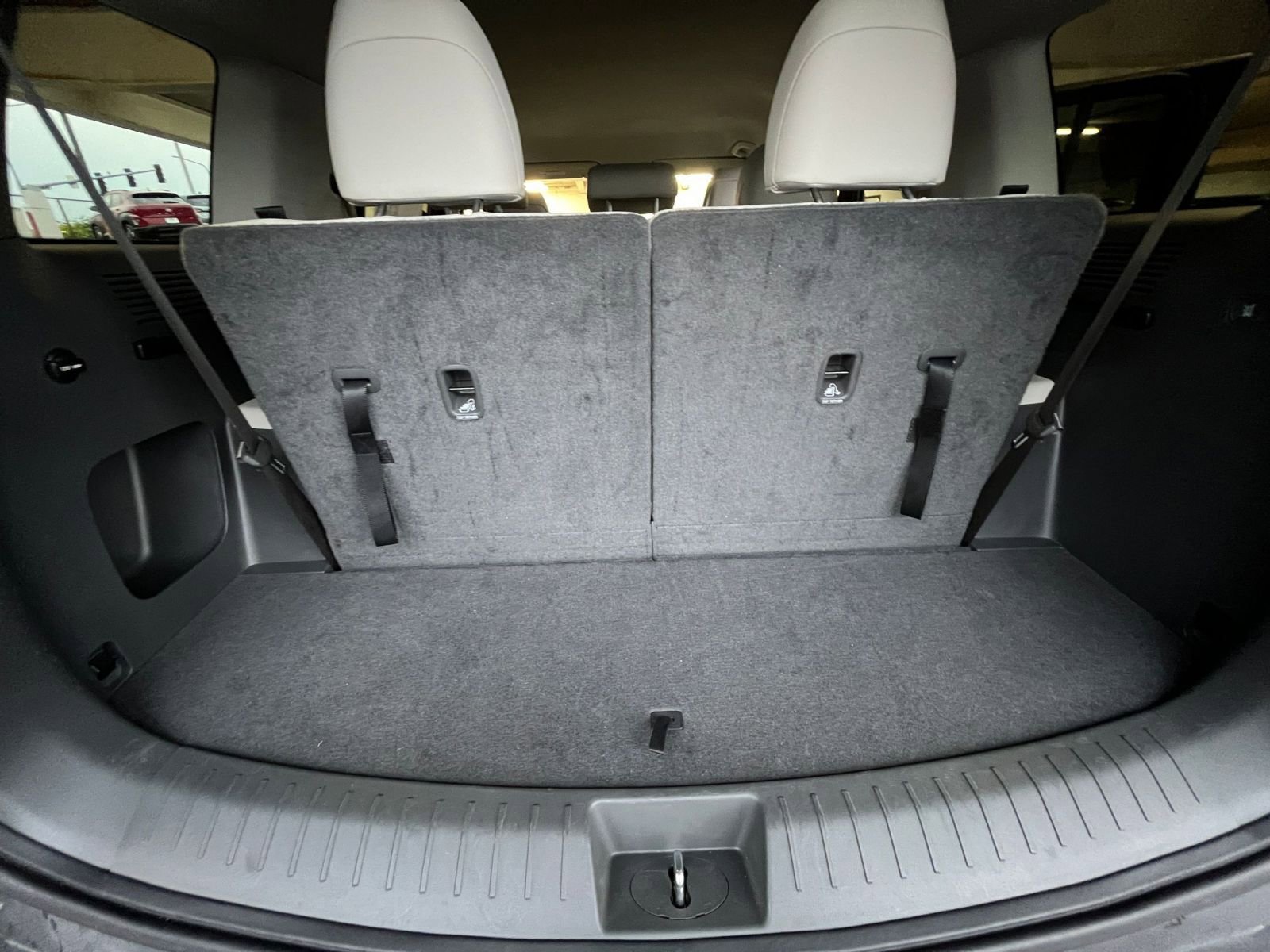 Thumbnail: 2025 Hyundai Santa Fe - 31