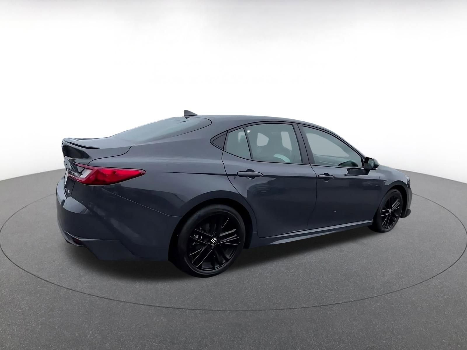 Thumbnail: 2025 Toyota Camry - 14