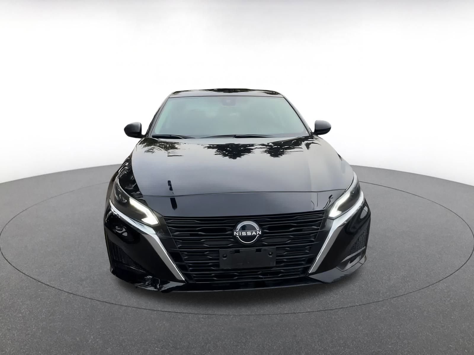 Thumbnail: 2024 Nissan Altima - 4