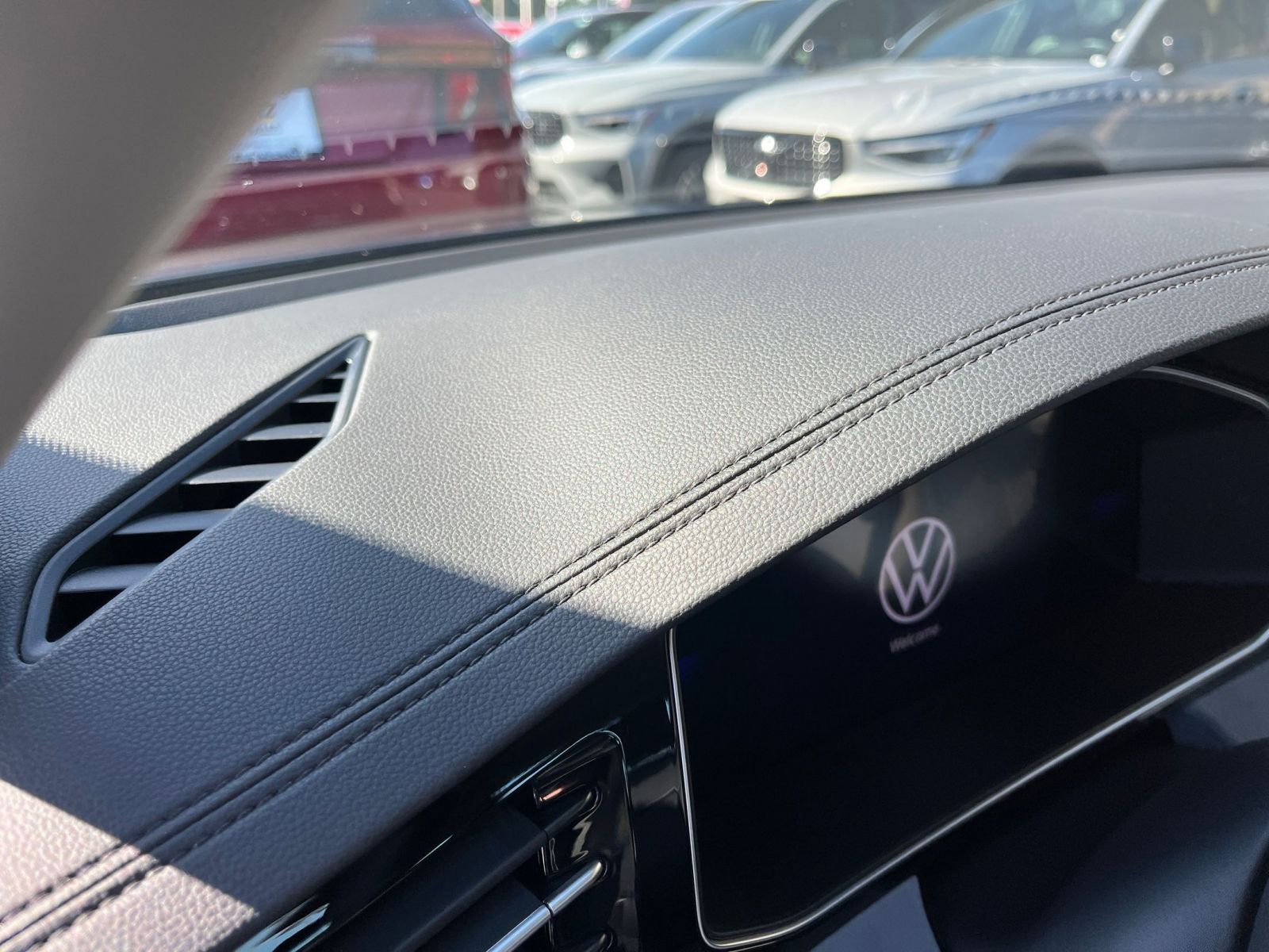 Thumbnail: 2025 Volkswagen Jetta - 34