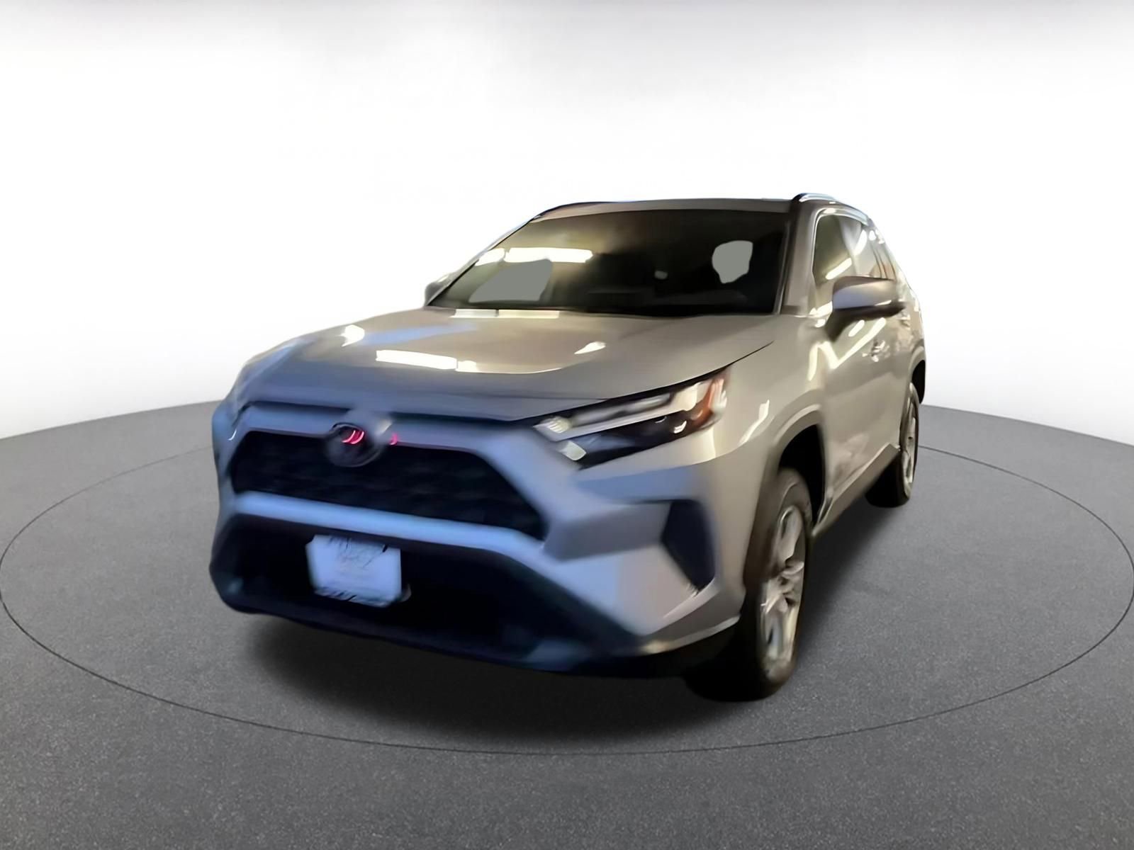 Thumbnail: 2025 Toyota RAV4 - 7
