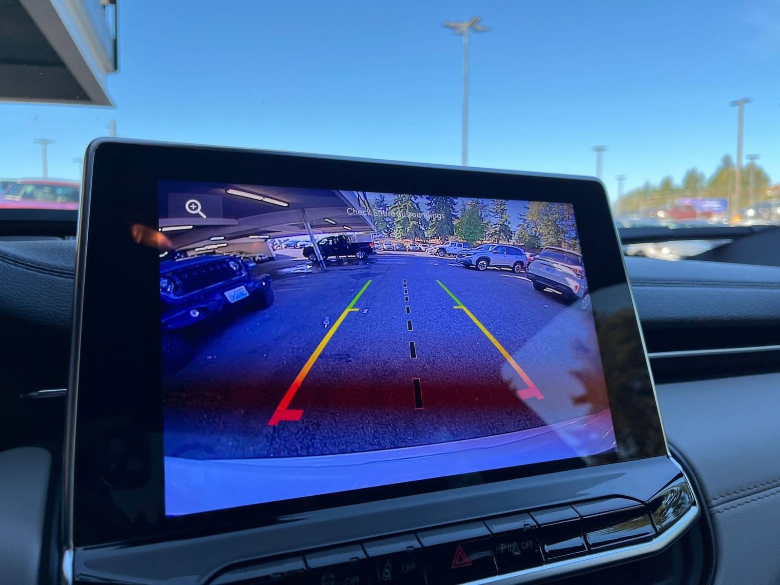 Thumbnail: 2025 Jeep Compass - 17