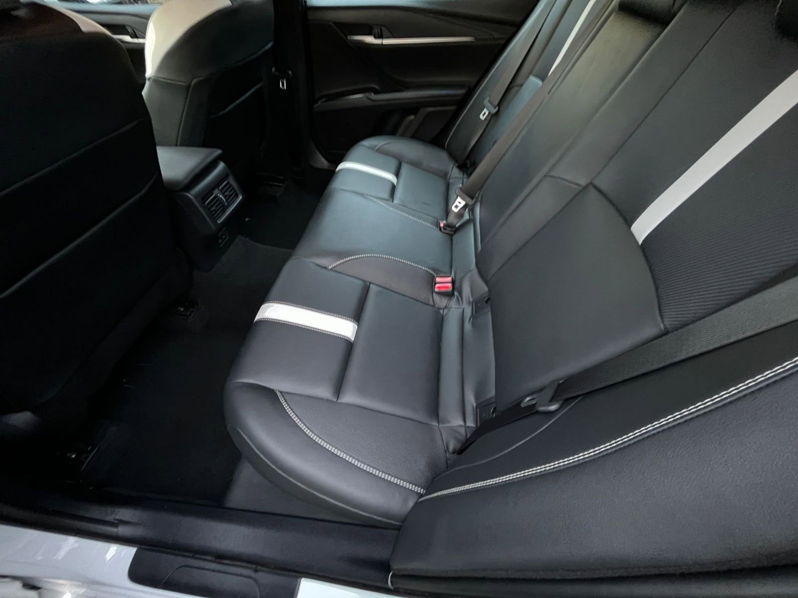 Thumbnail: 2025 Toyota Camry - 25