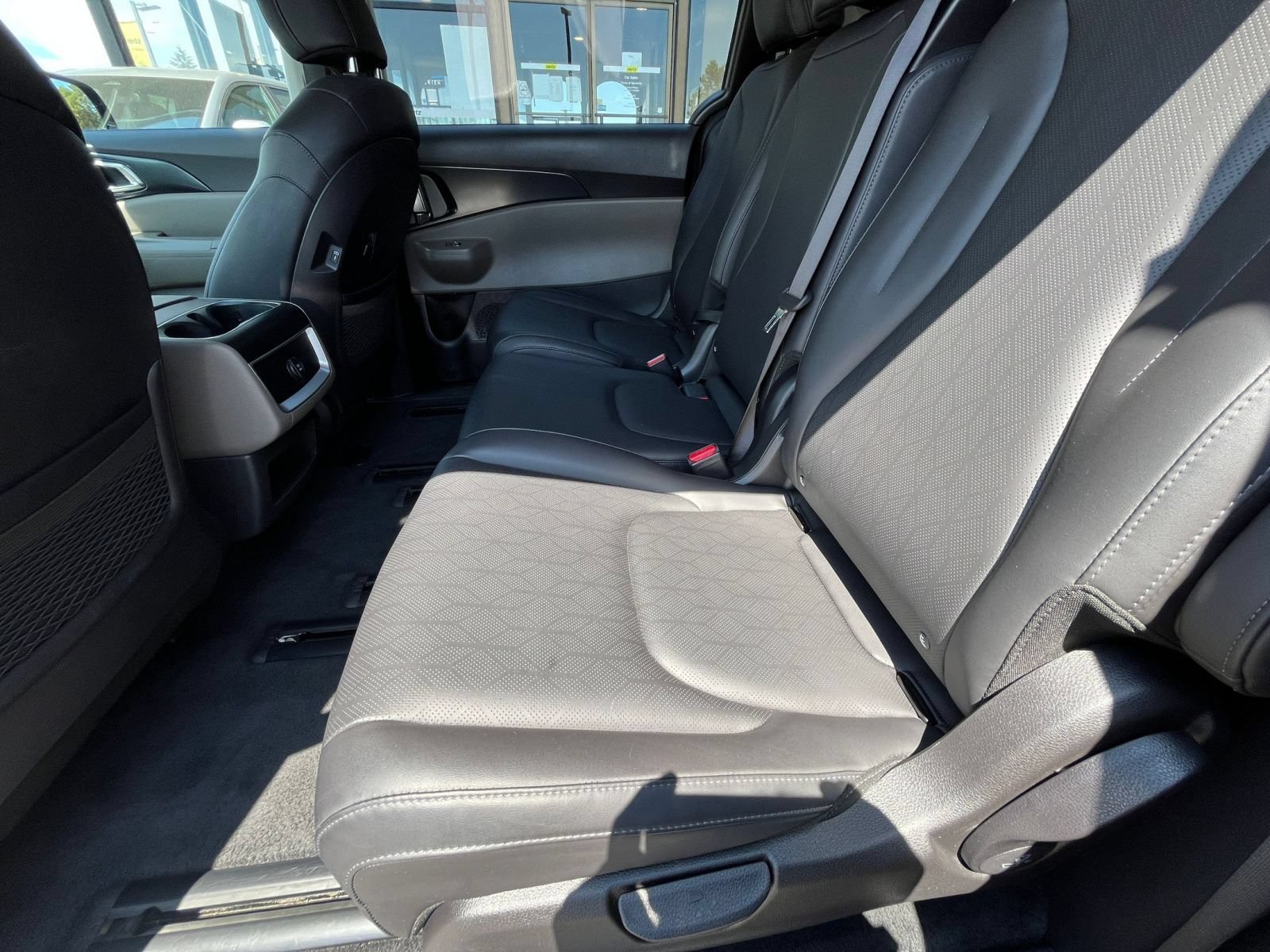 Thumbnail: 2026 Kia Carnival - 28
