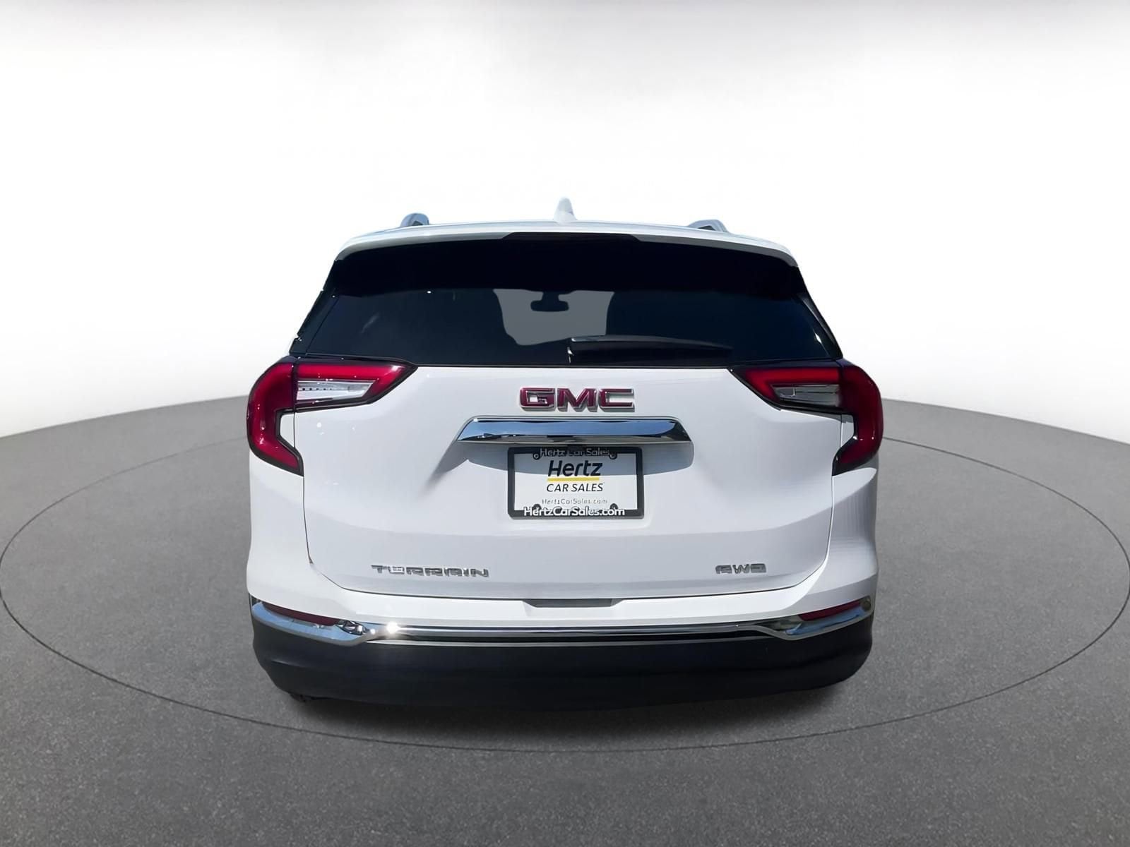 2024 GMC Terrain SLT 12