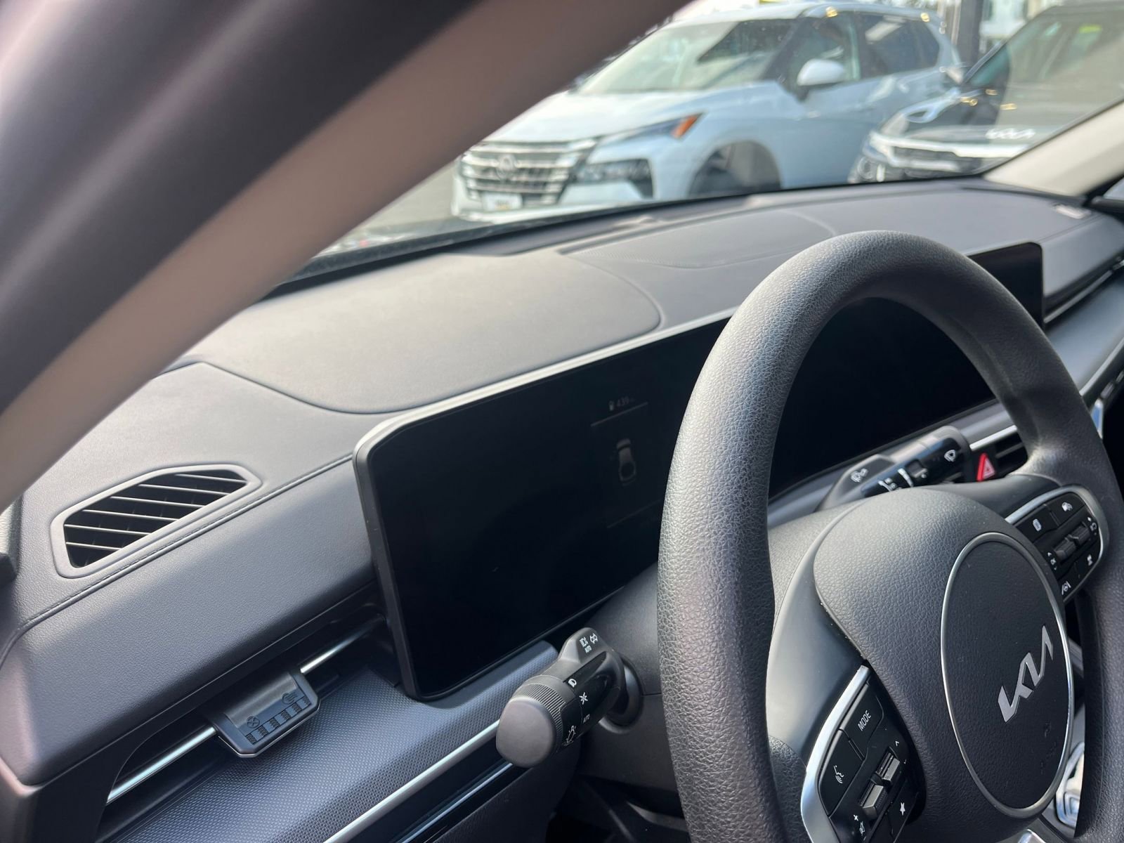 Thumbnail: 2025 Kia K5 - 35