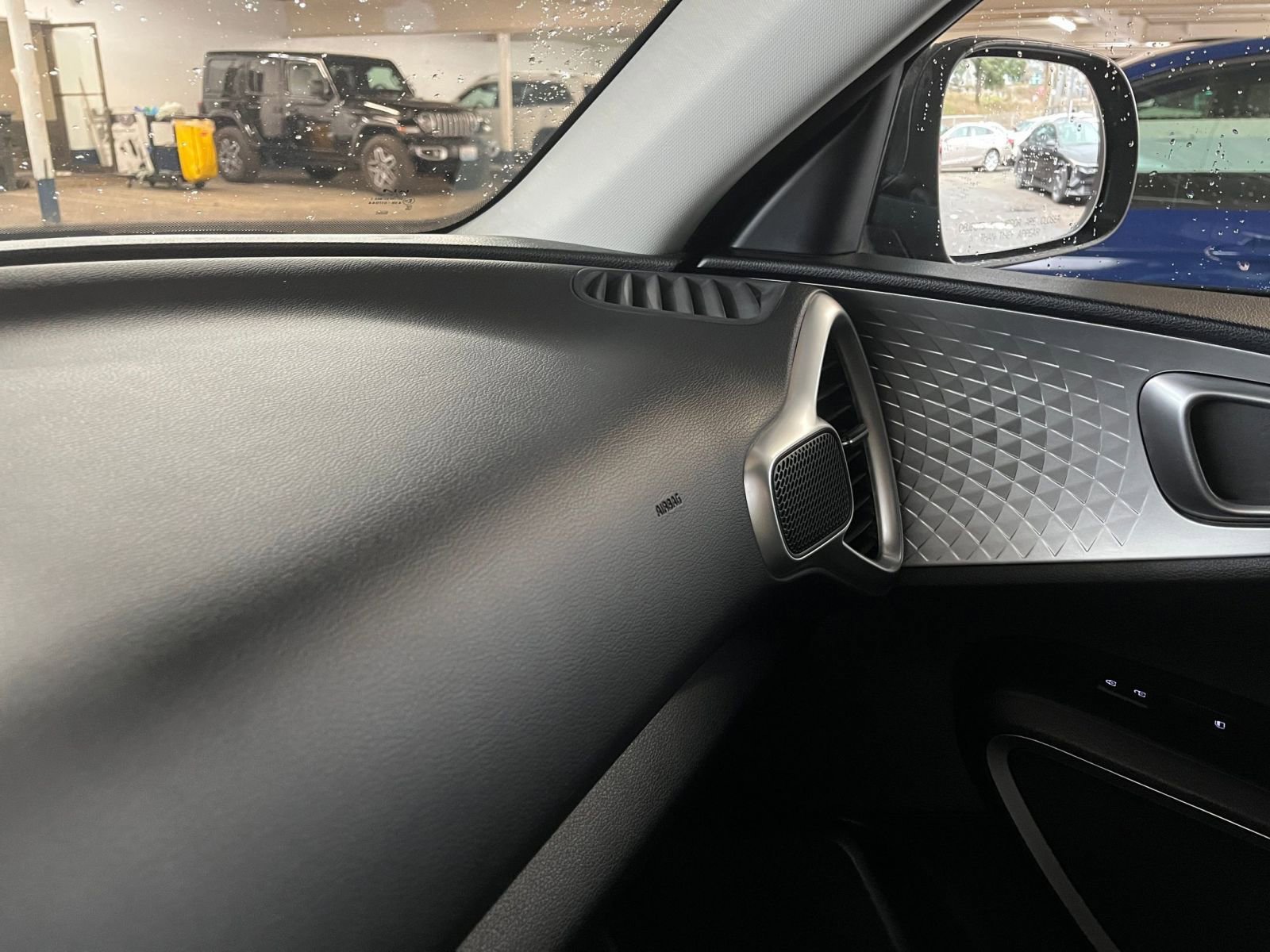 Thumbnail: 2025 Kia Soul - 35