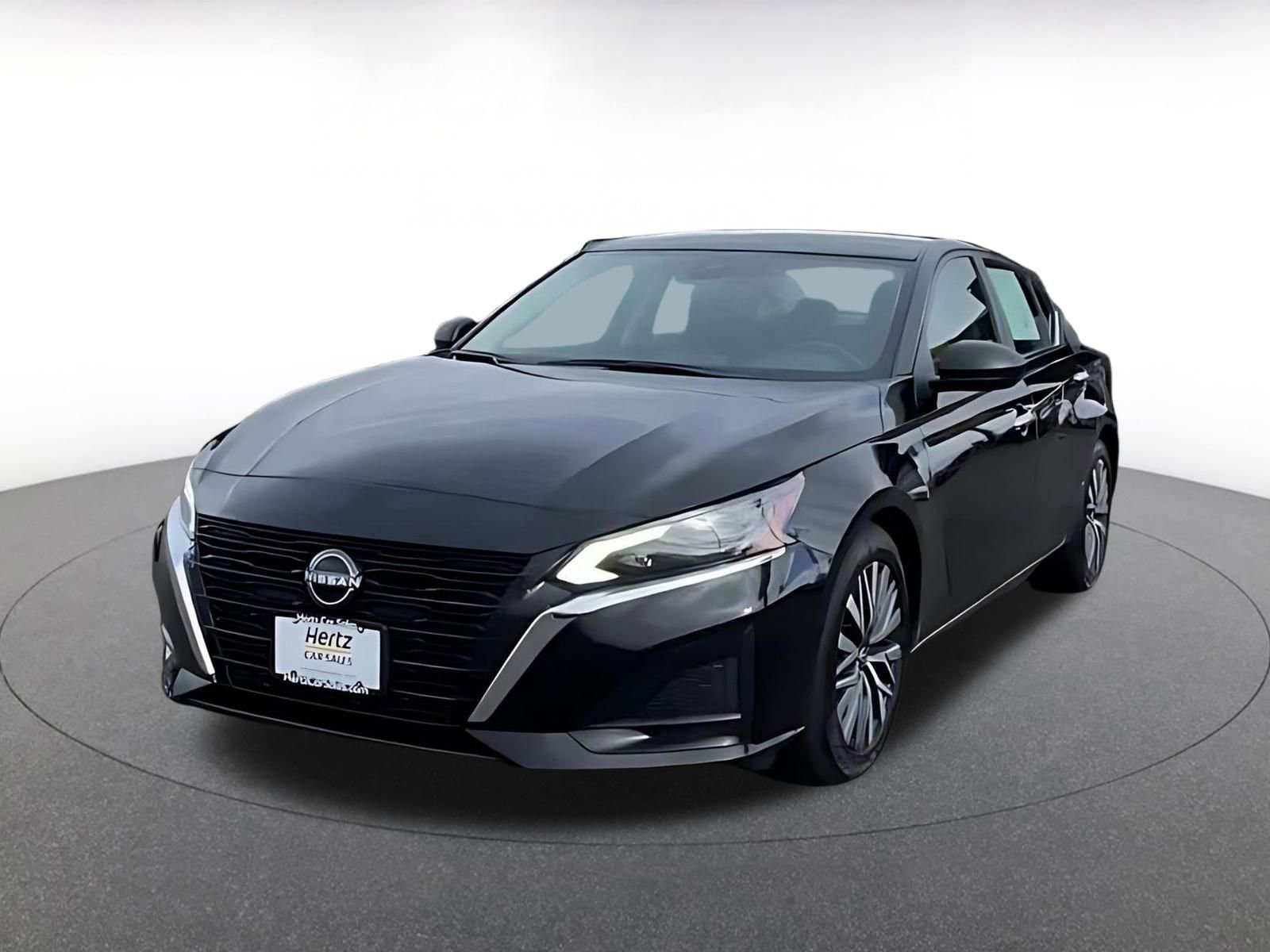 Thumbnail: 2025 Nissan Altima - 7