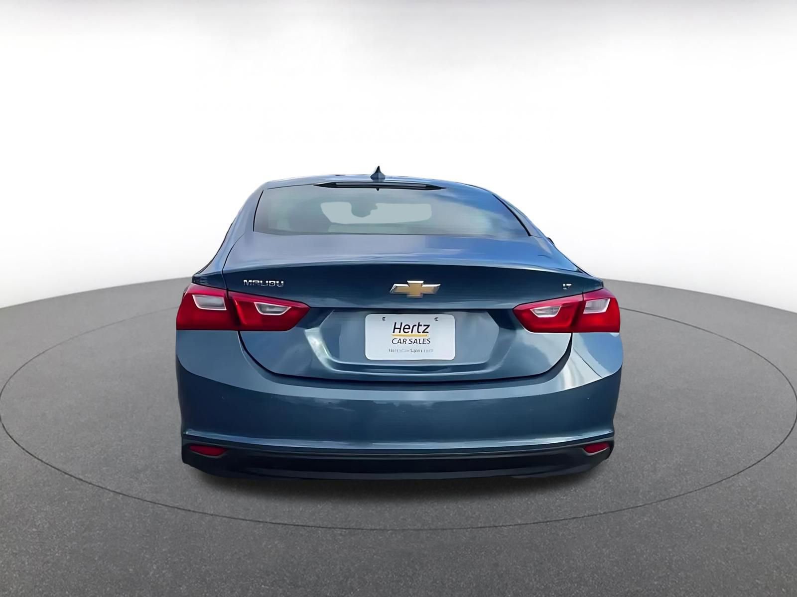 Thumbnail: 2024 Chevrolet Malibu - 12