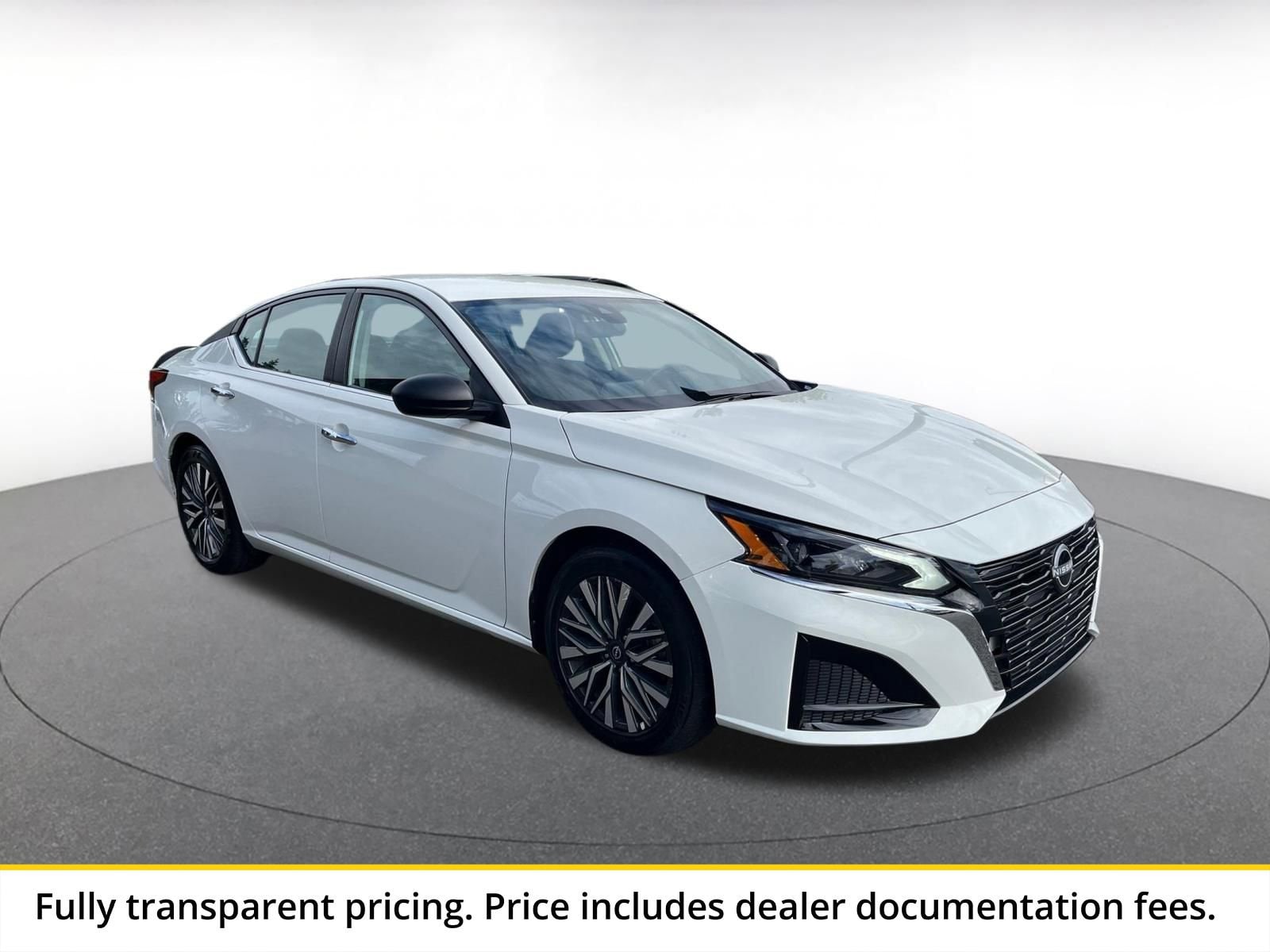 Thumbnail: 2025 Nissan Altima - 1