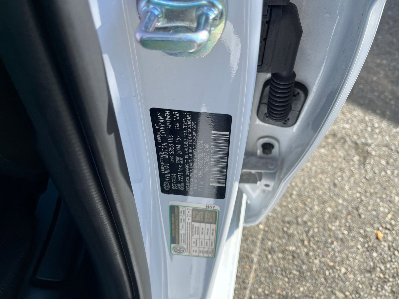 Thumbnail: 2025 Hyundai Elantra - 29