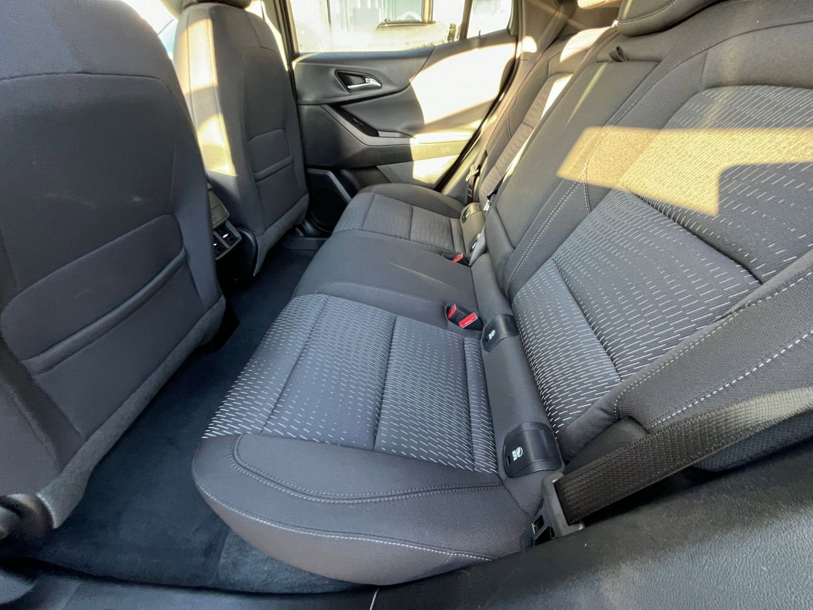 Thumbnail: 2025 Chevrolet Equinox - 25