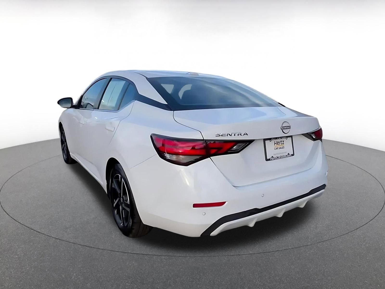 Thumbnail: 2025 Nissan Sentra - 11