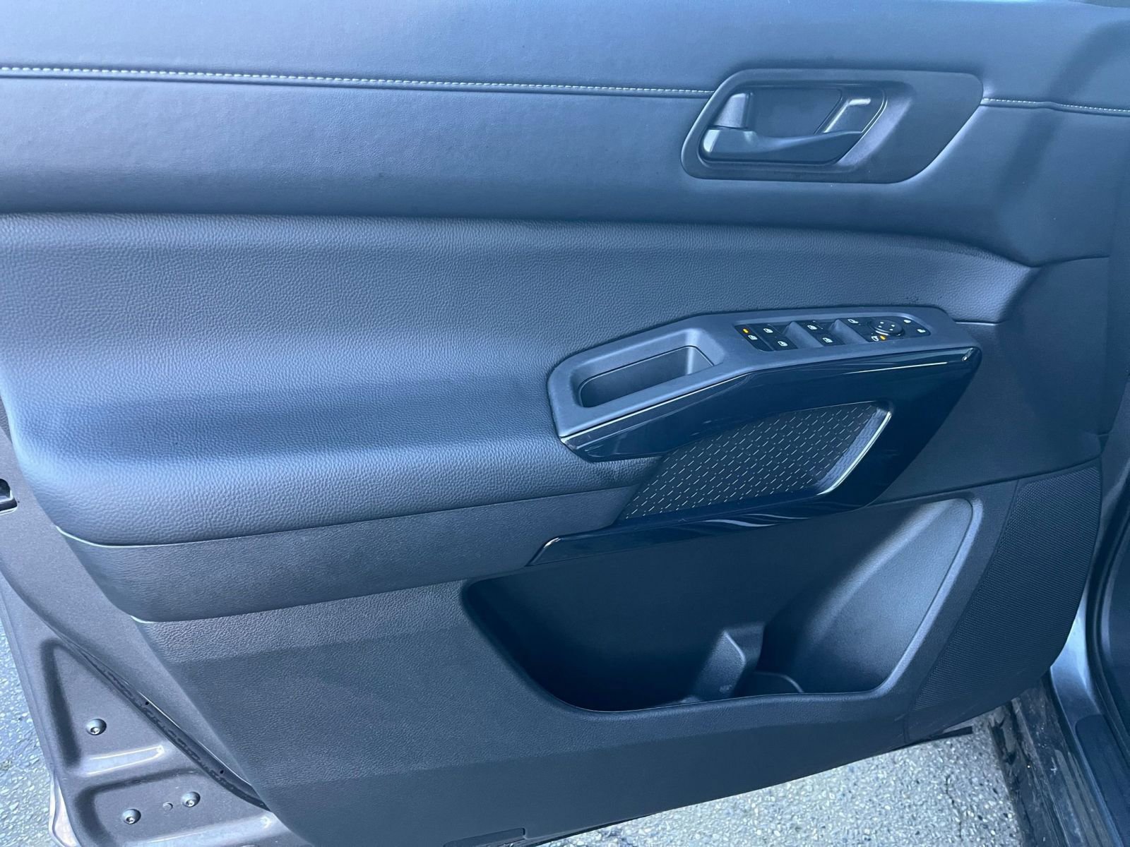 Thumbnail: 2025 Nissan Pathfinder - 20