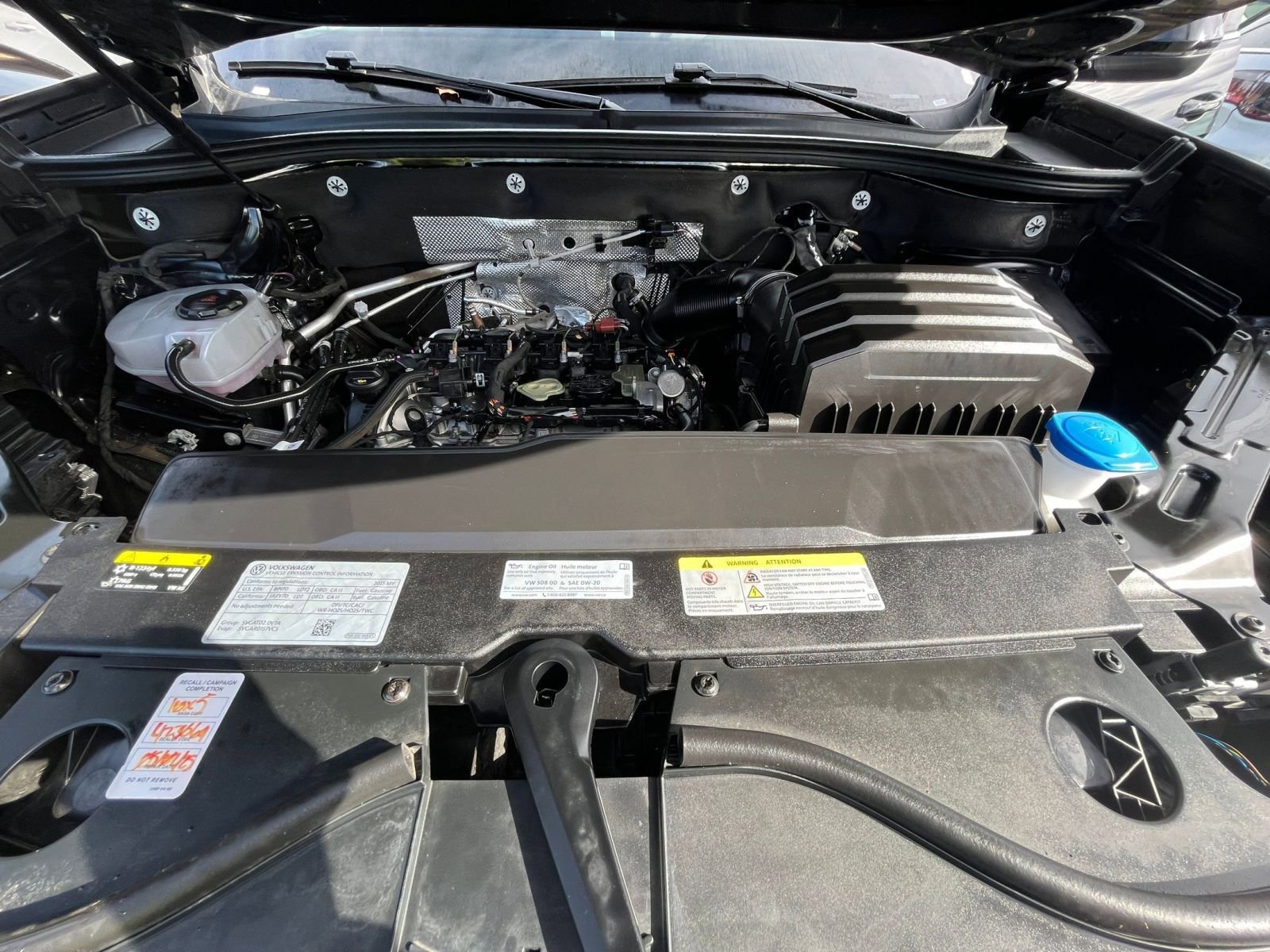 Thumbnail: 2025 Volkswagen Atlas - 32