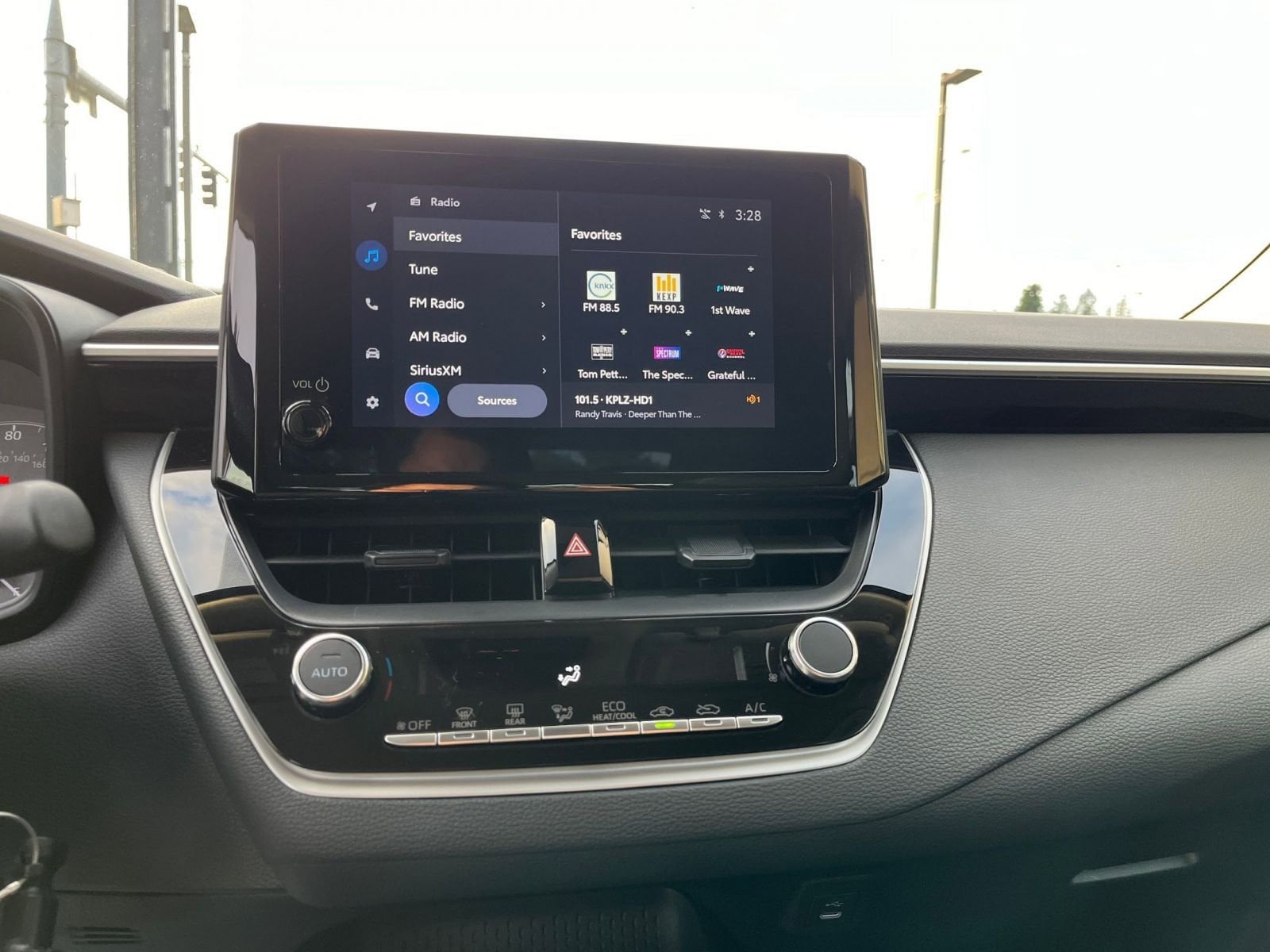 Thumbnail: 2025 Toyota Corolla - 21