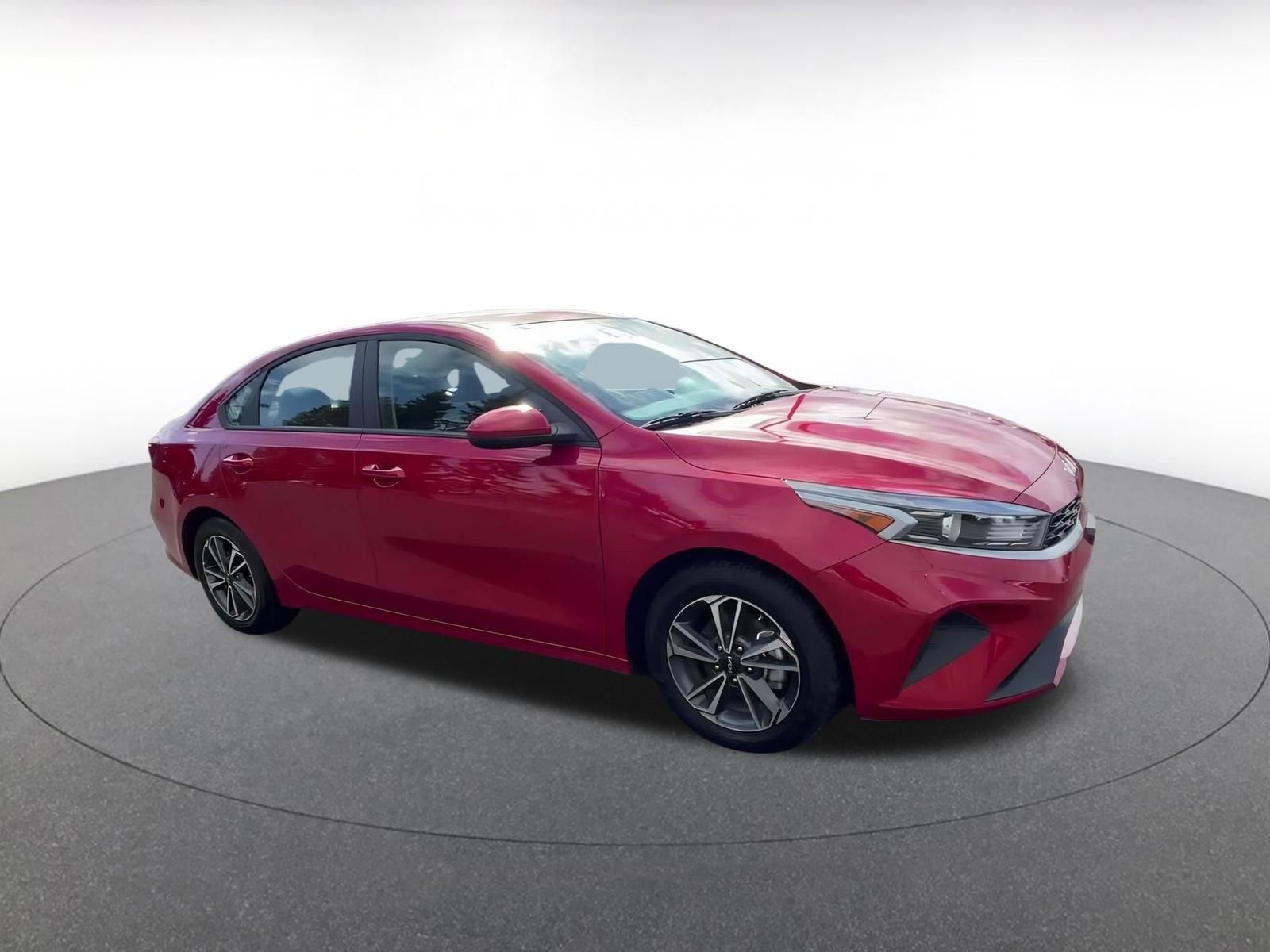 Thumbnail: 2024 Kia Forte - 2