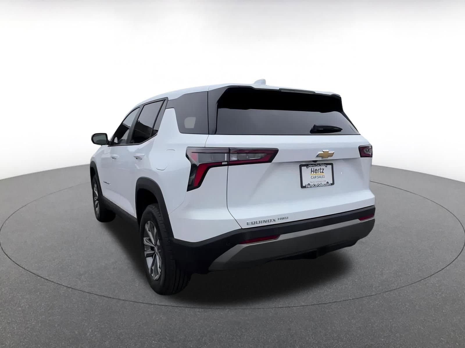 Thumbnail: 2025 Chevrolet Equinox - 11