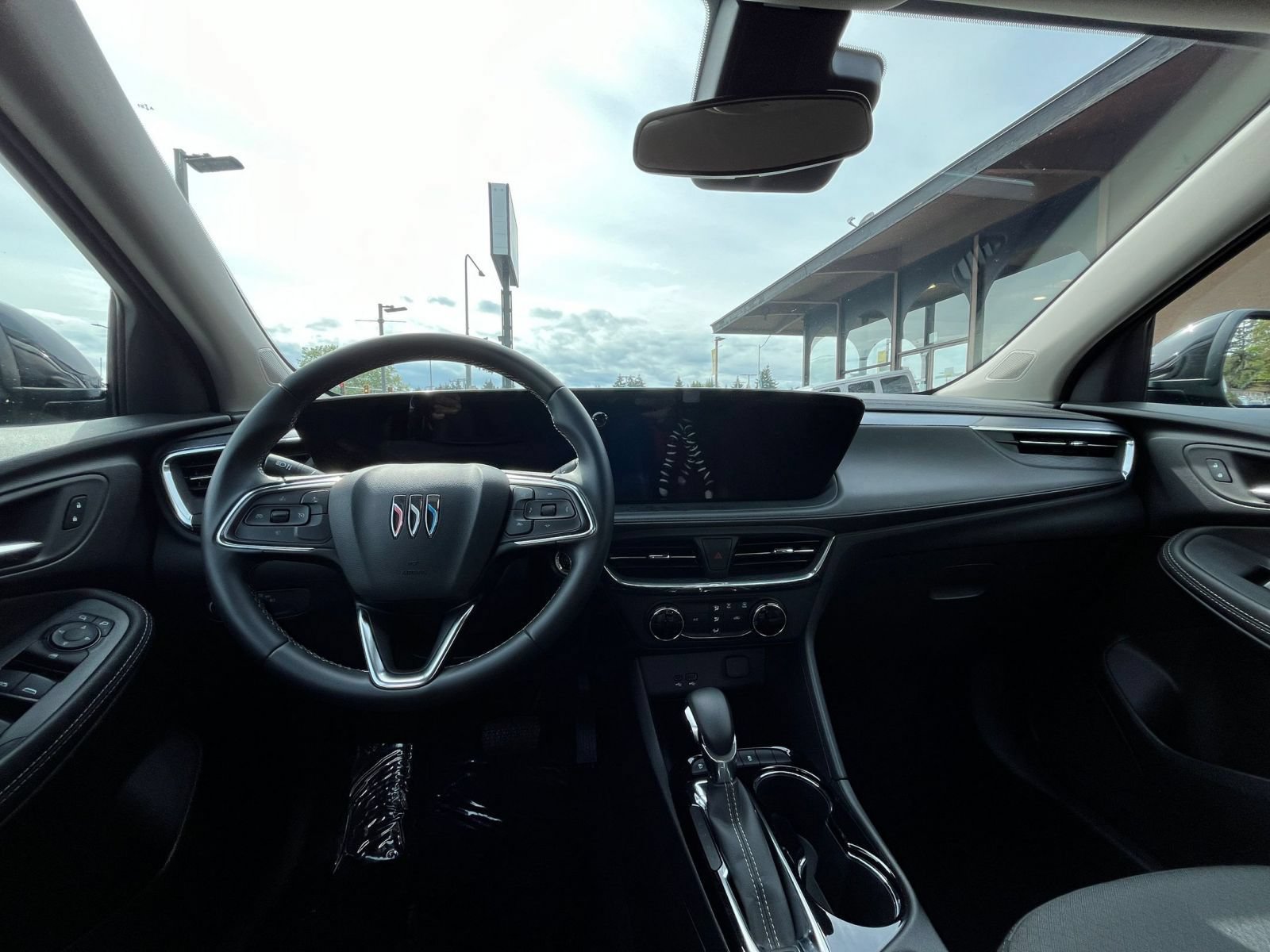 Thumbnail: 2025 Buick Encore GX - 33