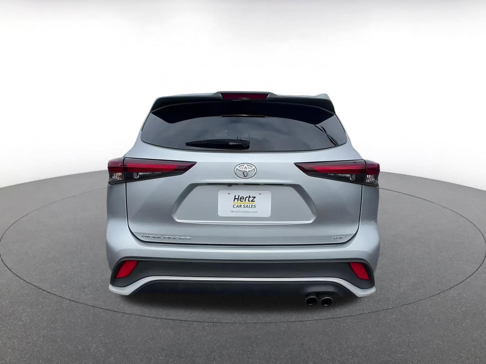 Thumbnail: 2024 Toyota Highlander - 12