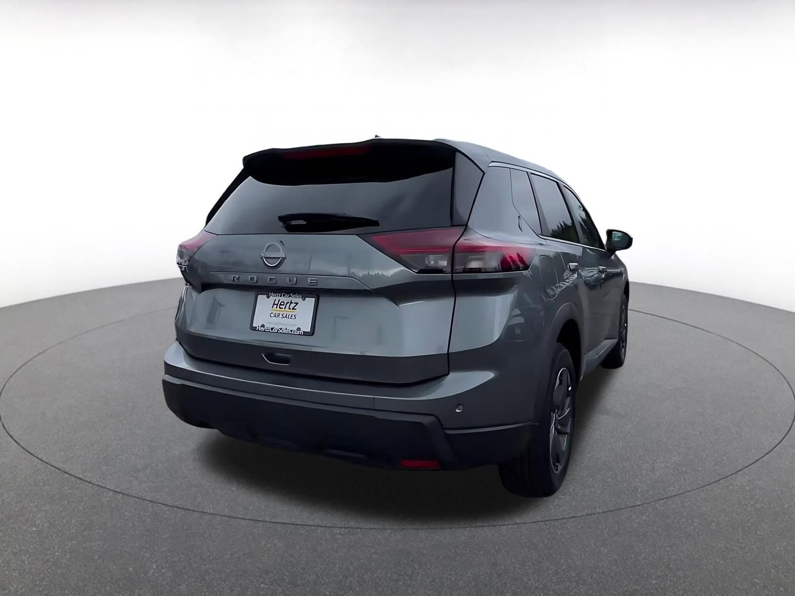 Thumbnail: 2025 Nissan Rogue - 14