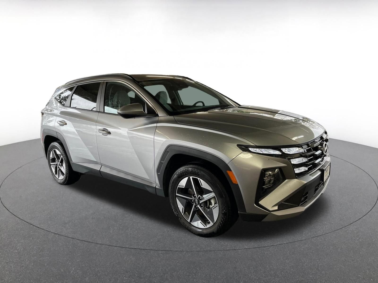 Thumbnail: 2025 Hyundai Tucson - 1