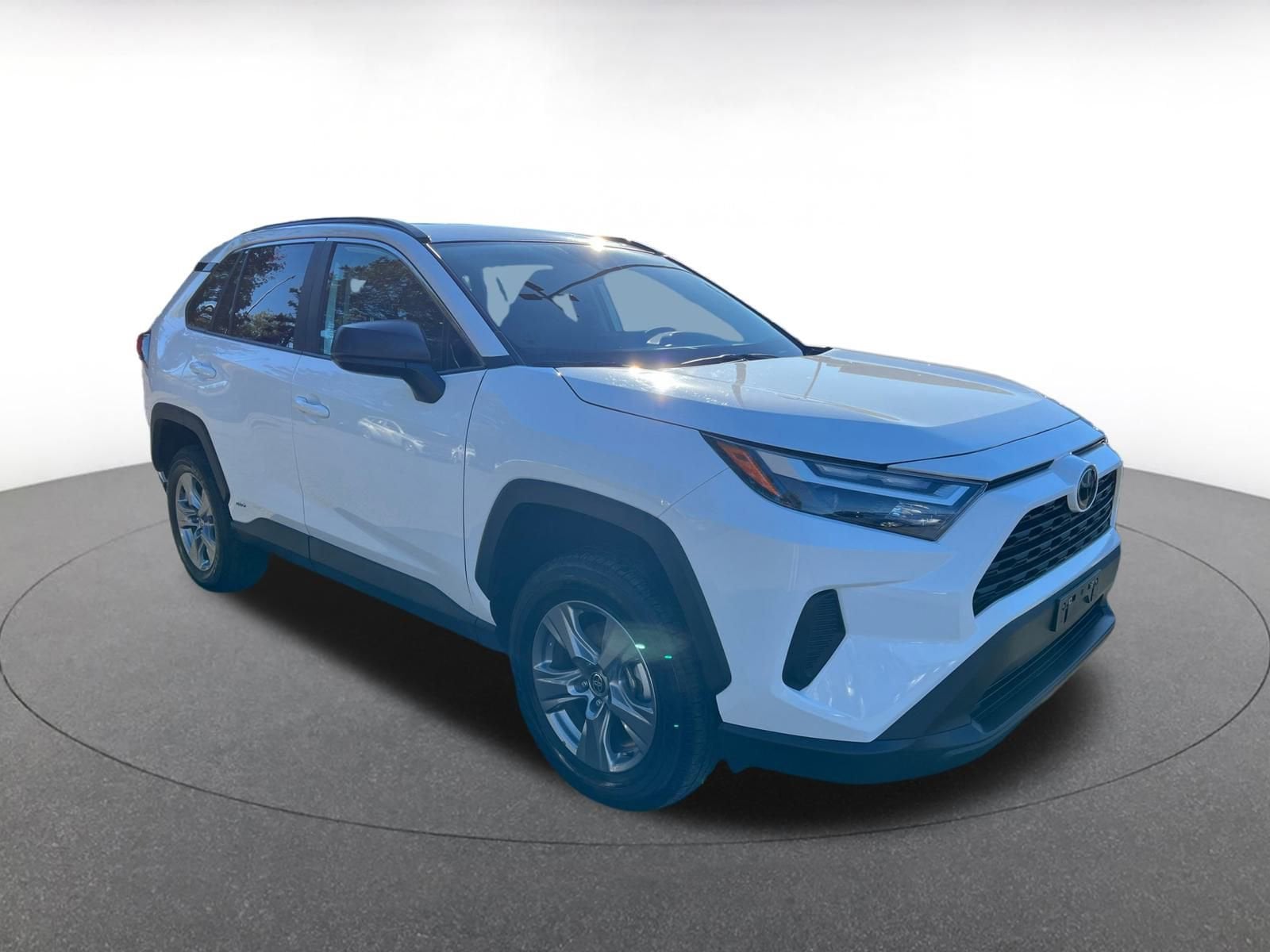 Thumbnail: 2025 Toyota RAV4 - 1