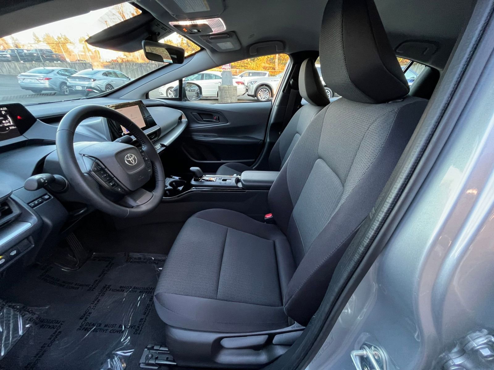 Thumbnail: 2025 Toyota Prius - 28