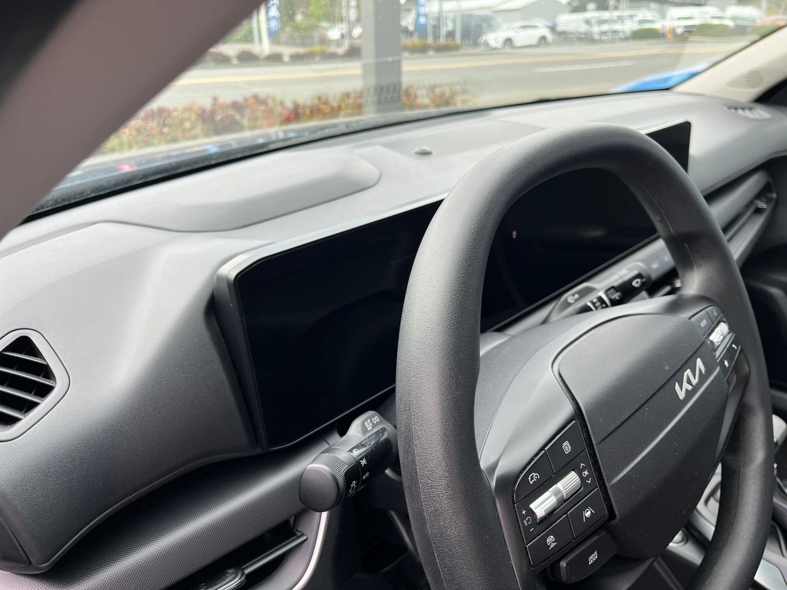 Thumbnail: 2025 Kia K4 - 35