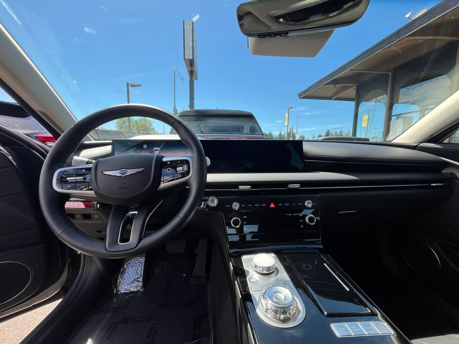 Thumbnail: 2026 Genesis G80 - 35