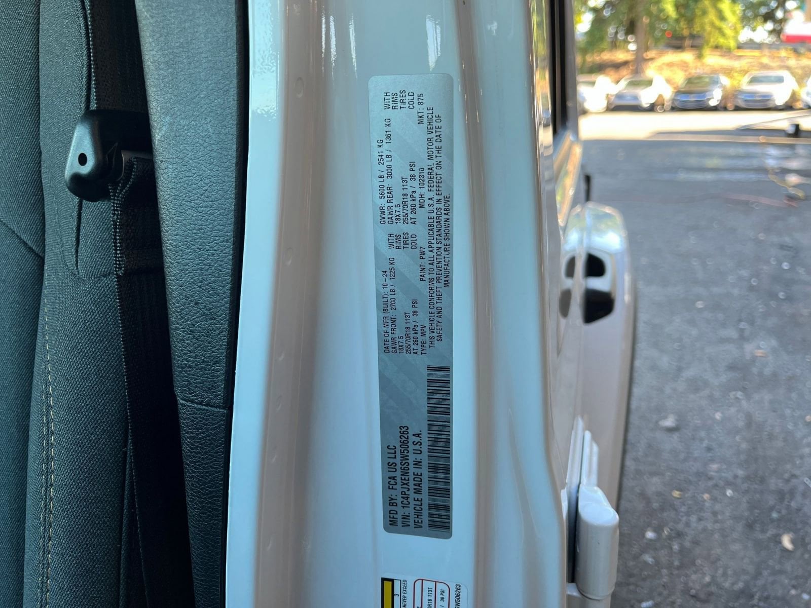 Thumbnail: 2025 Jeep Wrangler - 29