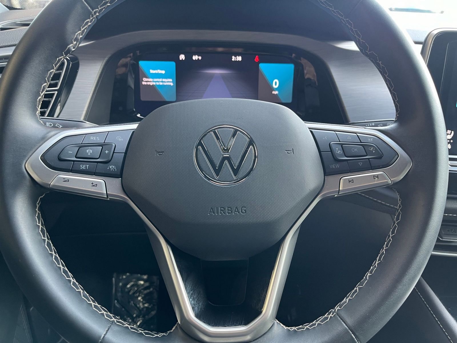 Thumbnail: 2025 Volkswagen Atlas - 28