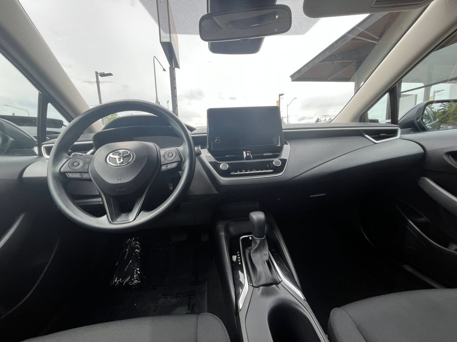 Thumbnail: 2025 Toyota Corolla - 33