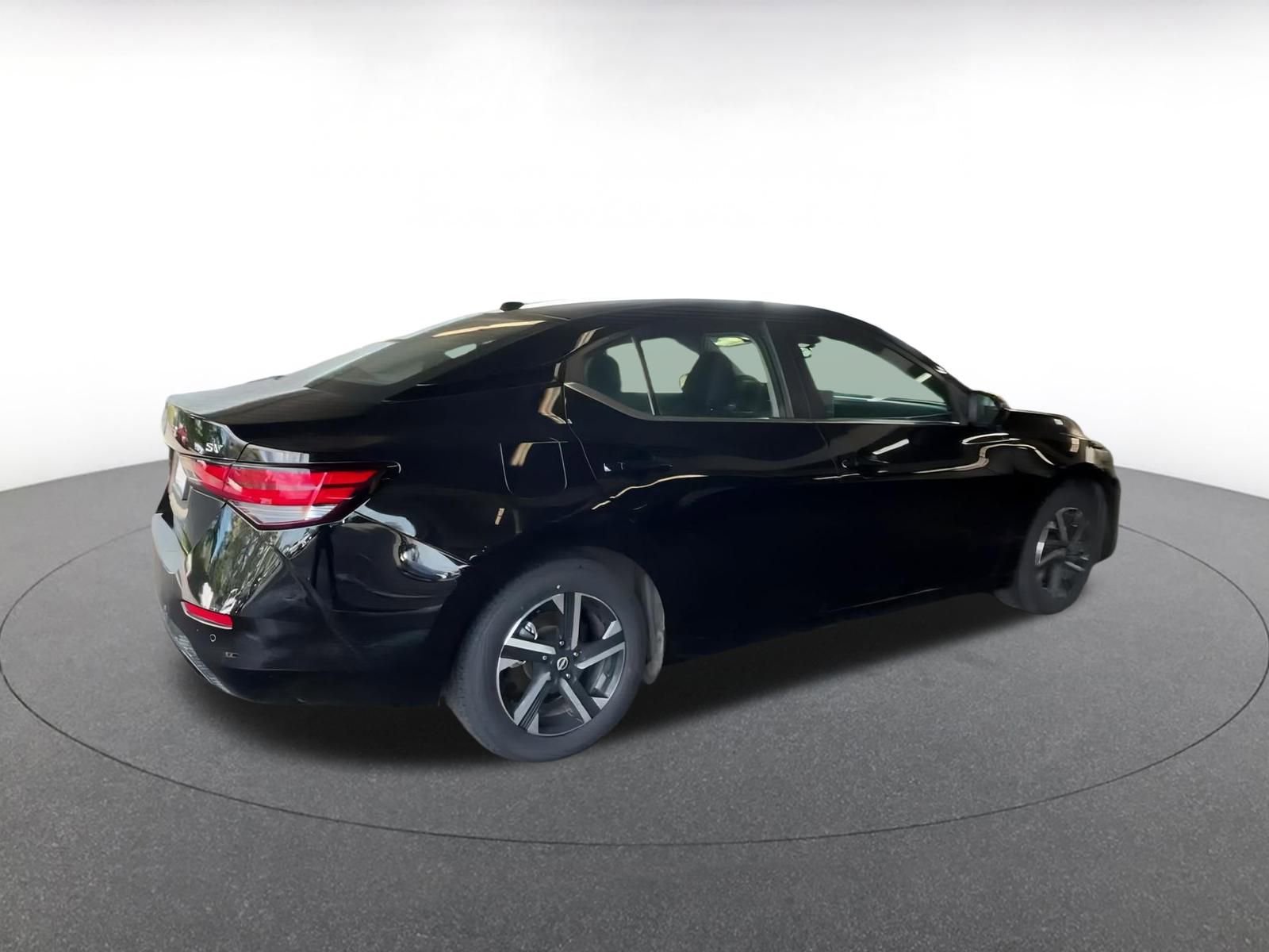 Thumbnail: 2024 Nissan Sentra - 13