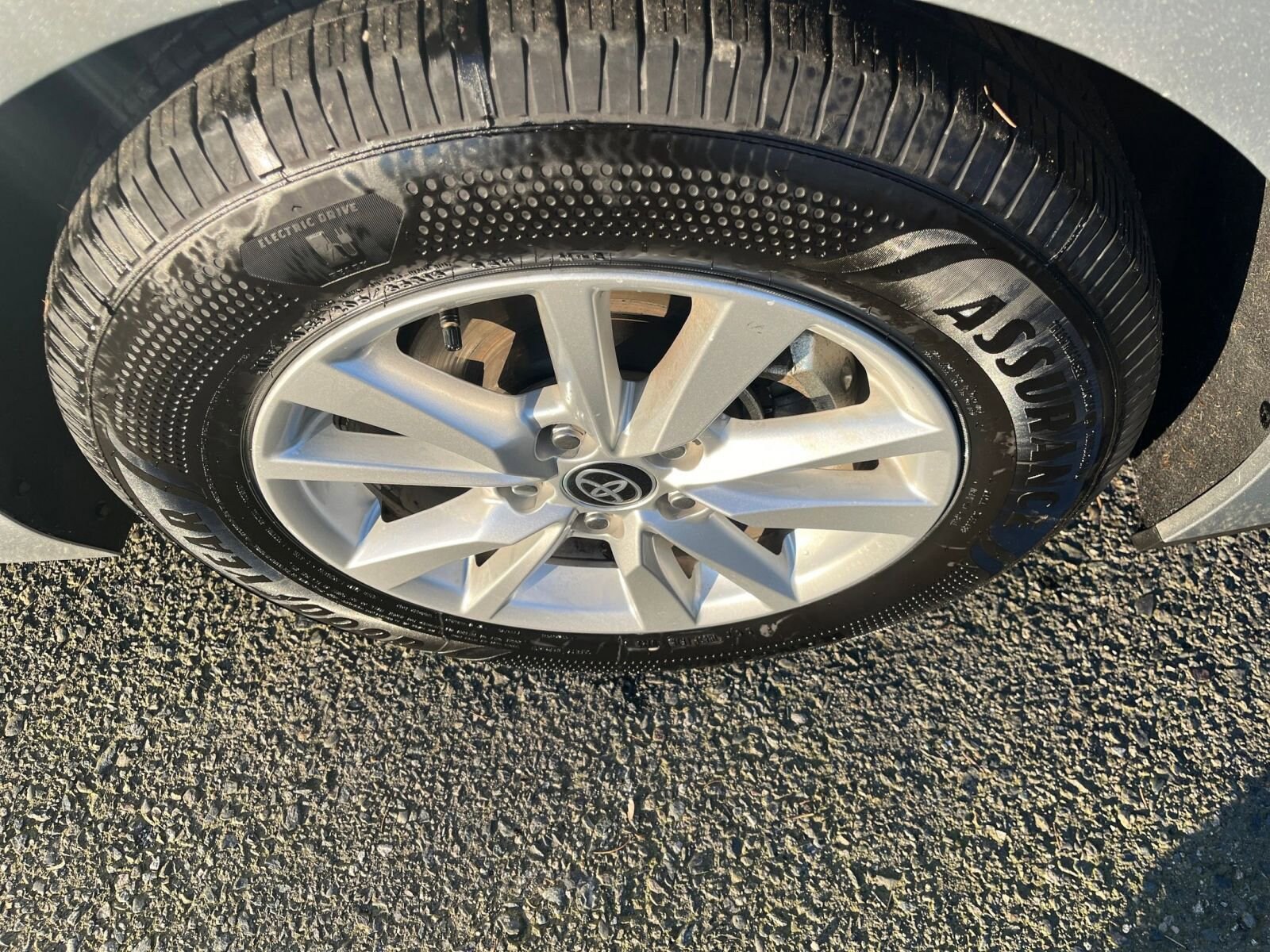 Thumbnail: 2025 Toyota Camry - 30