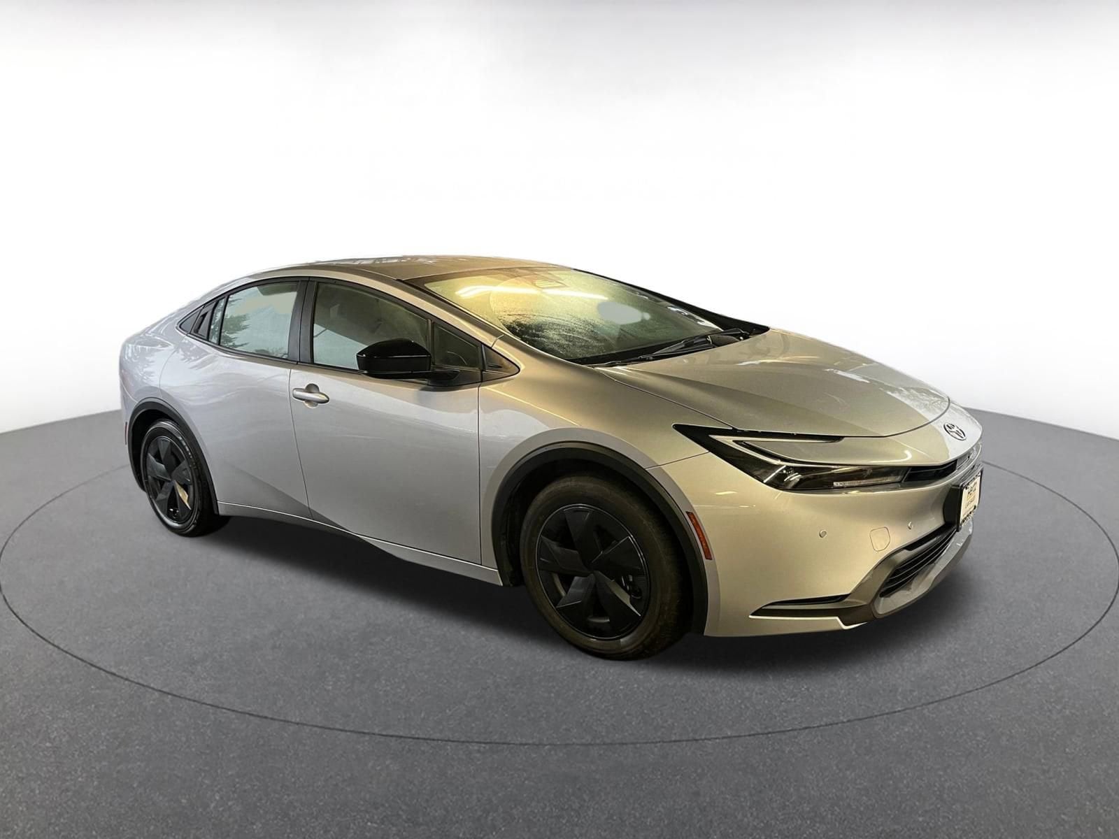 Thumbnail: 2025 Toyota Prius - 1