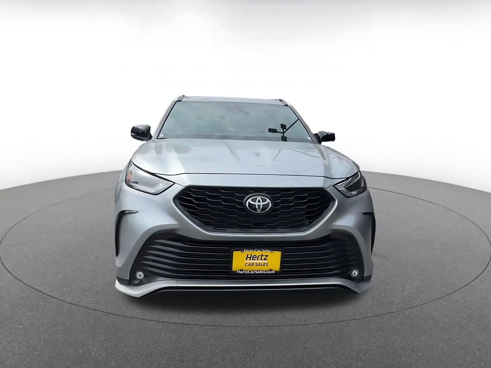 Thumbnail: 2025 Toyota Highlander - 4
