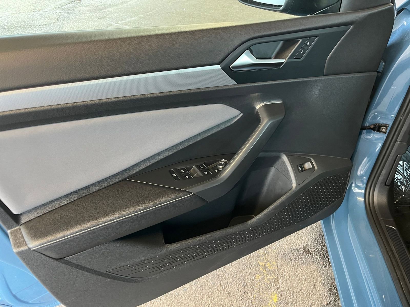 Thumbnail: 2025 Volkswagen Jetta - 18