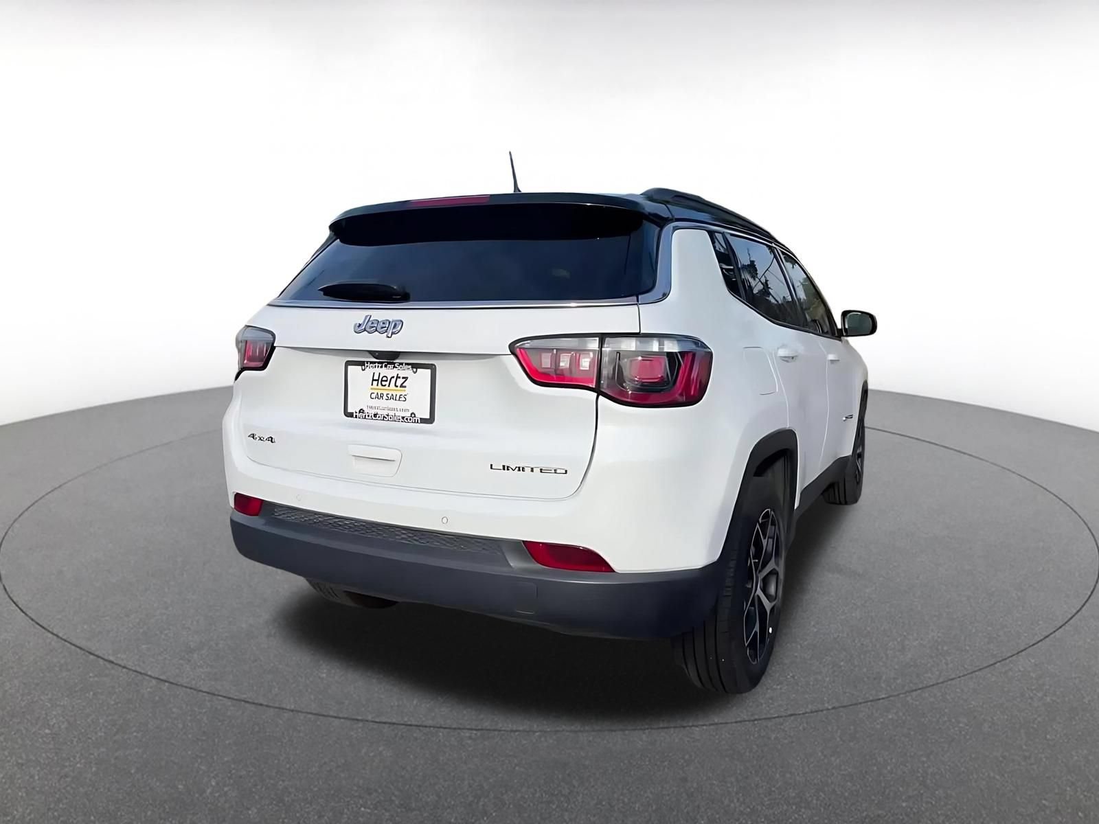 Thumbnail: 2025 Jeep Compass - 15