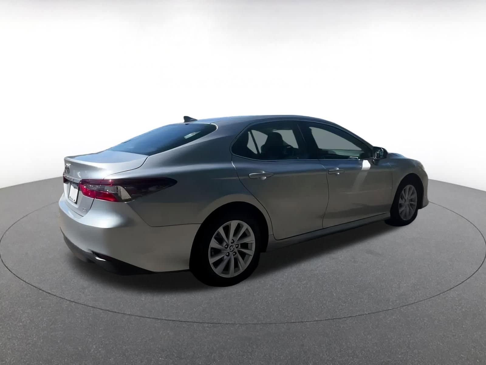 Thumbnail: 2024 Toyota Camry - 13