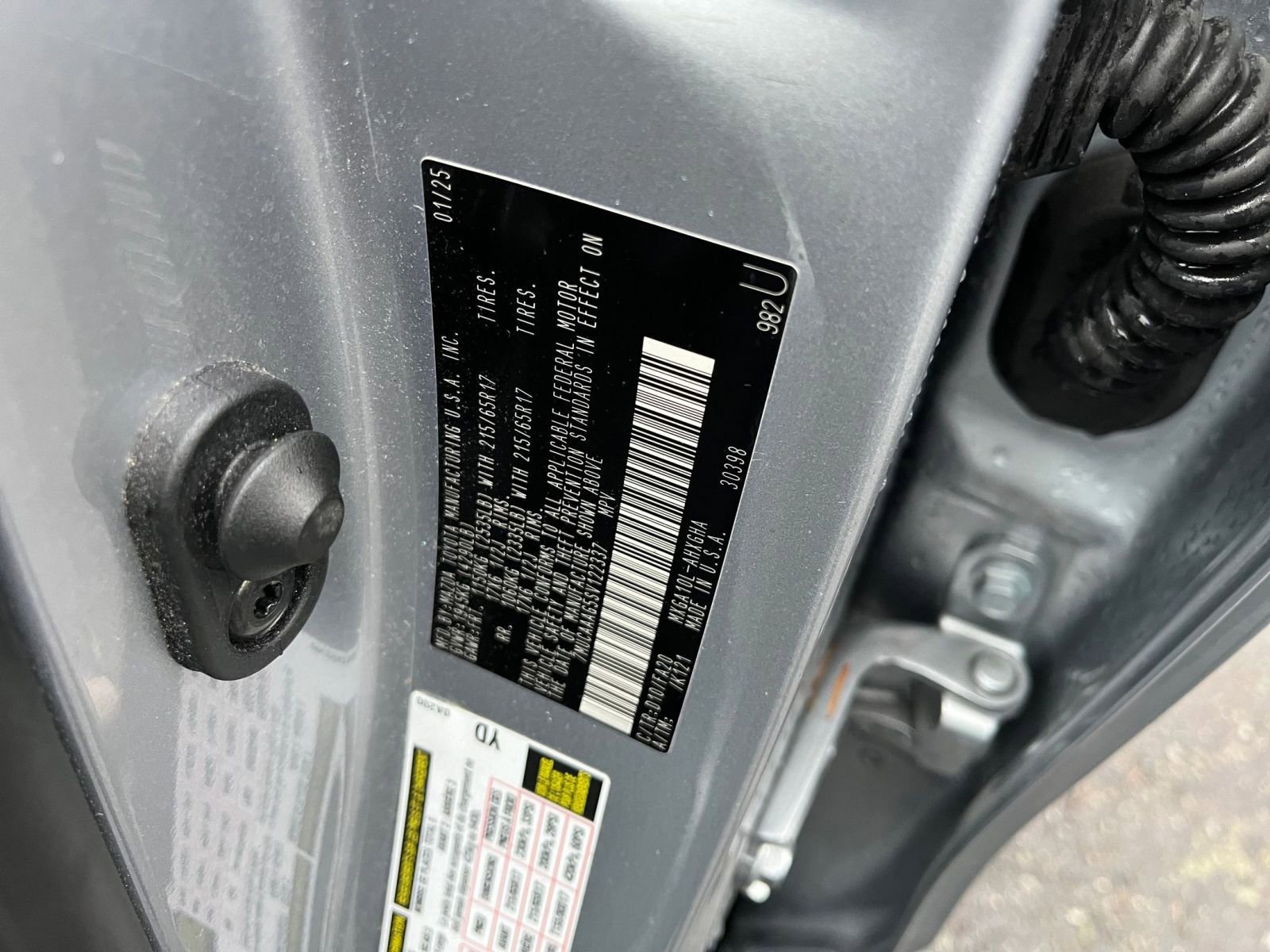 Thumbnail: 2025 Toyota Corolla Cross - 29