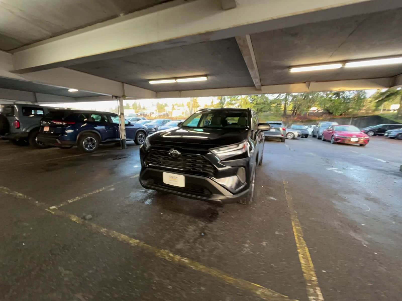 Thumbnail: 2025 Toyota RAV4 - 16