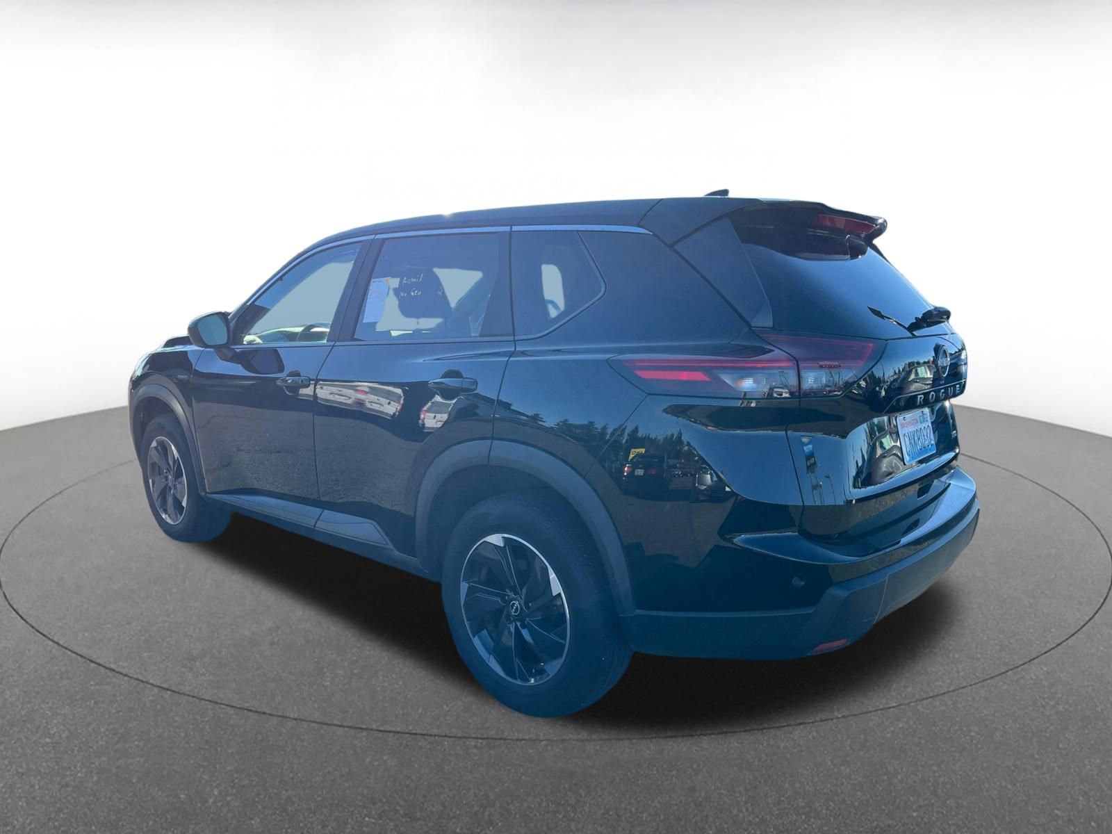 Thumbnail: 2025 Nissan Rogue - 5