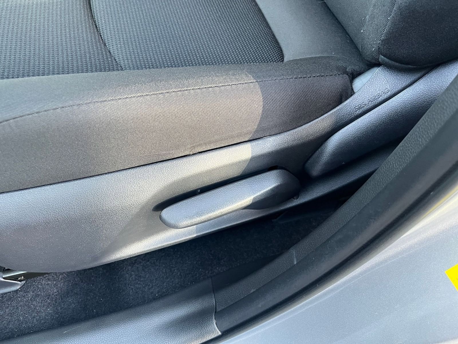 Thumbnail: 2025 Toyota RAV4 - 23